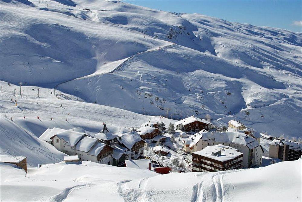 Albergue Inturjoven Sierra Nevada Bagian luar foto