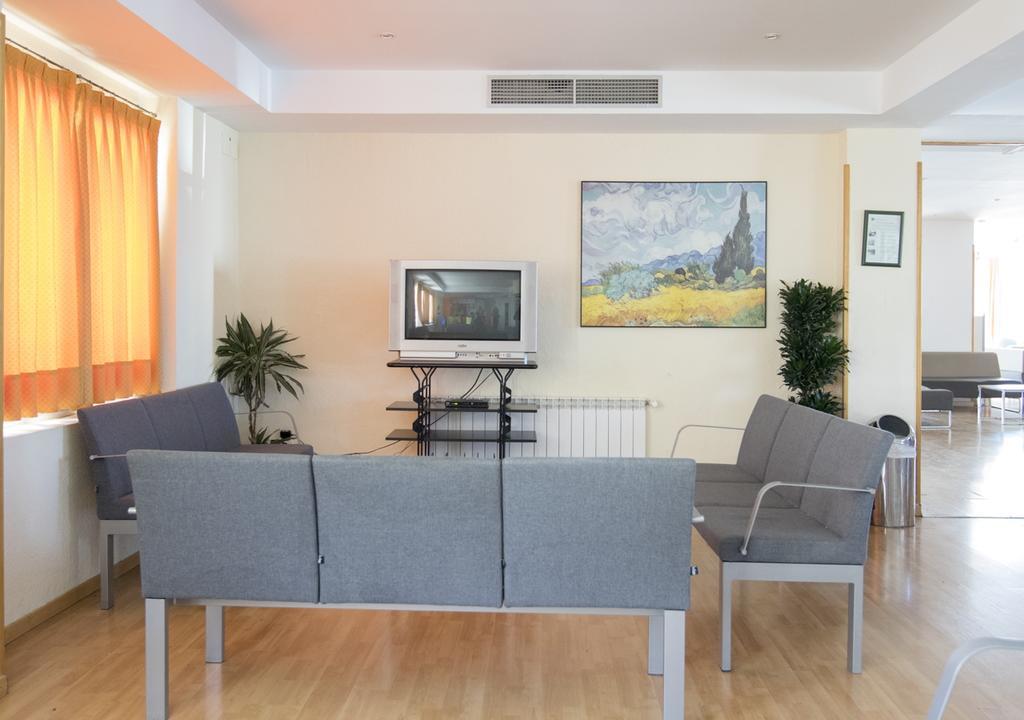 Albergue Inturjoven Sierra Nevada Bagian luar foto